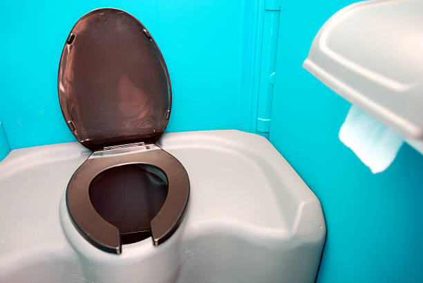 Best Portable restroom trailer rental  in Dixon, IL